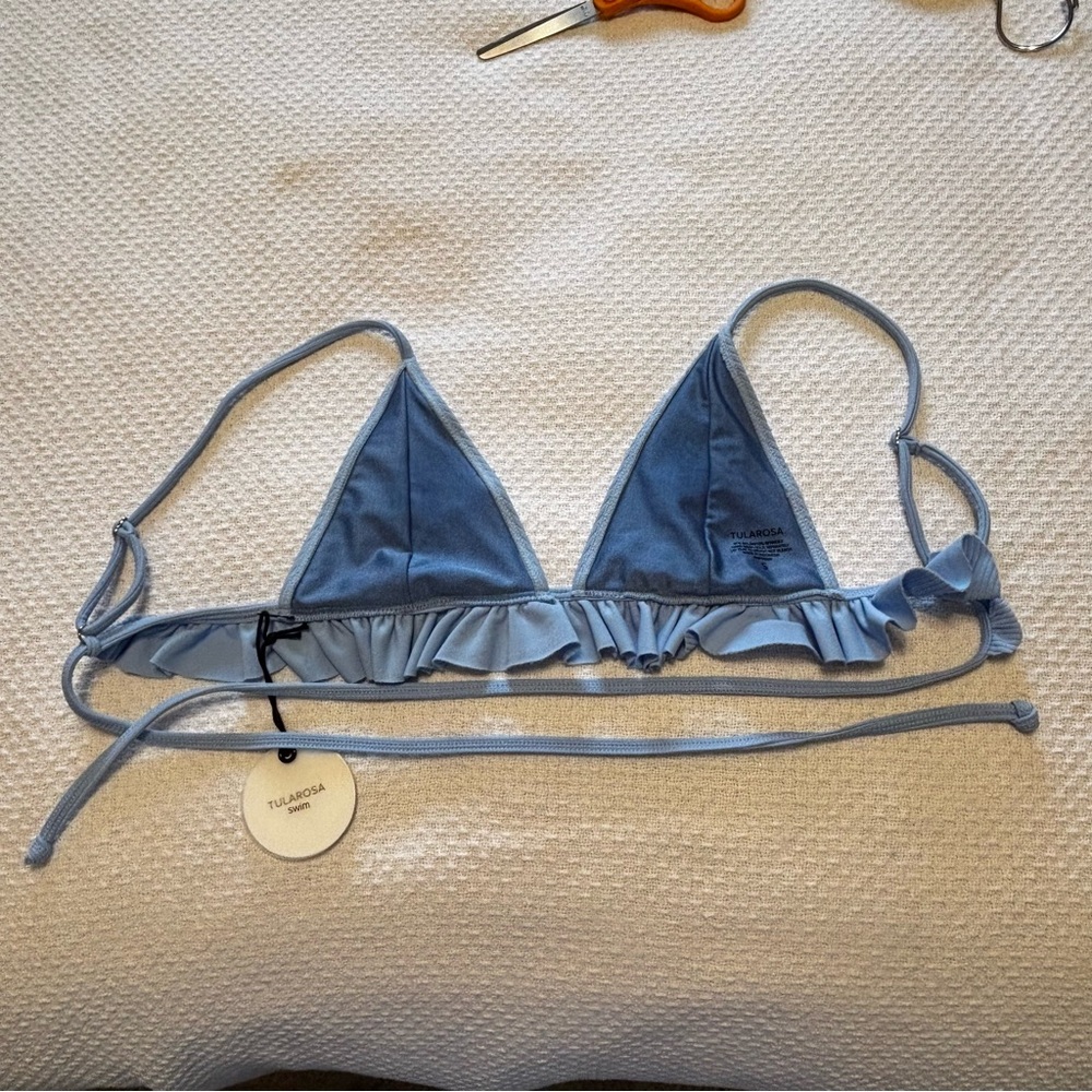 Tularosa Hazel Bikini Swim Top in Sky Blue size Small NWT - Picture 3 of 8